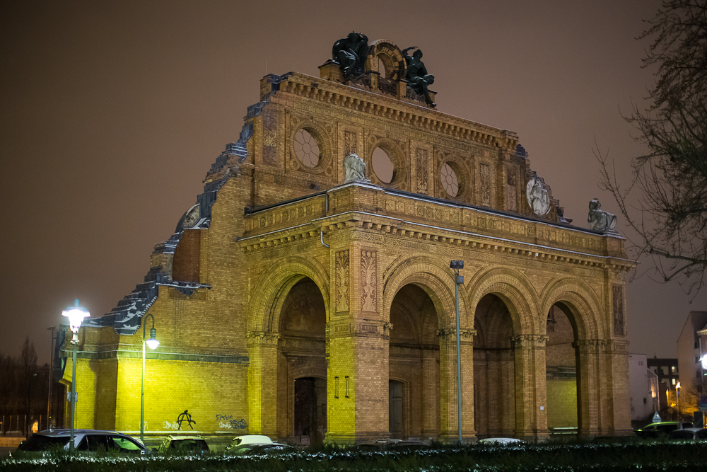 Der Anhalter Bahnhof ...