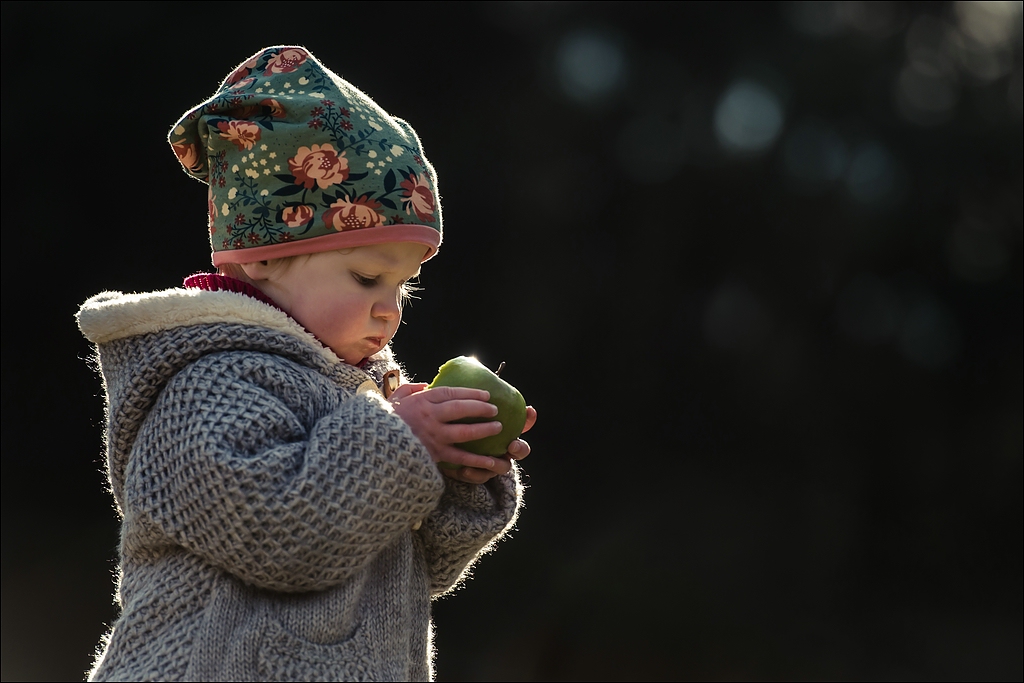 ...der Apfel...