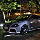 Der Audi TT RS bei Nacht