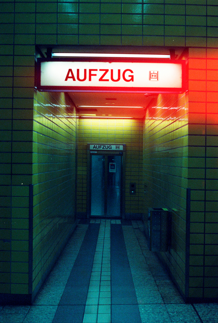 Der Aufzug