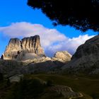 Der Averau im Abendlicht (in den Dolomiten)