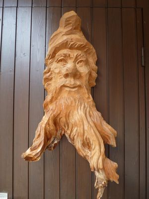 Der Bärtige aus Holz