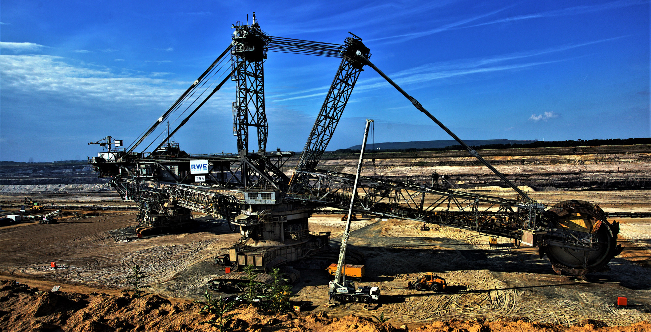 der Bagger RWE 255