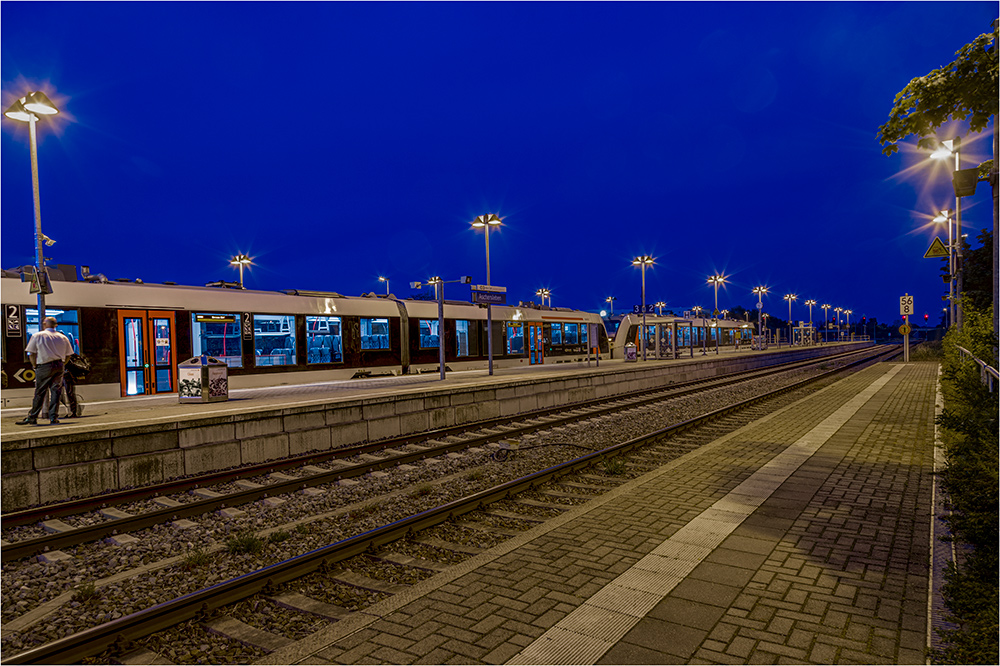 Der Bahnhof Aschersleben wird wenigstens vom Personal noch besucht