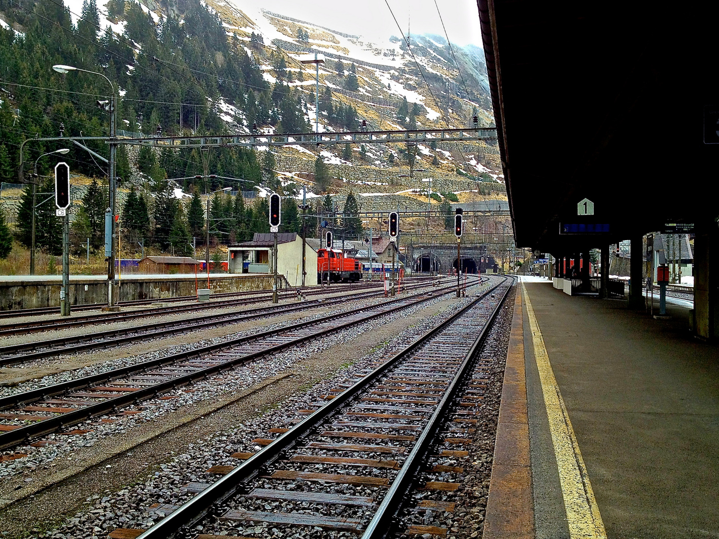 Der Bahnhof in Göschenen, Schweiz