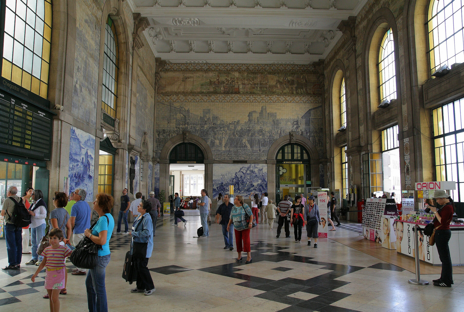 Der Bahnhof von Porto