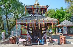 Der Barahi-Tempel steht auf einer Insel im Phewa-See