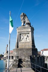 Der Bayrische Löwe an der Hafeneinfahrt in Lindau