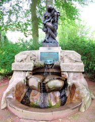 Der Bechstein-Brunnen in Meiningen