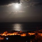 Der beginnende Monduntergang am 8.3 über Playa von Calera aus gesehen (2)