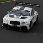 Der Bentley beim 9. VLN Lauf