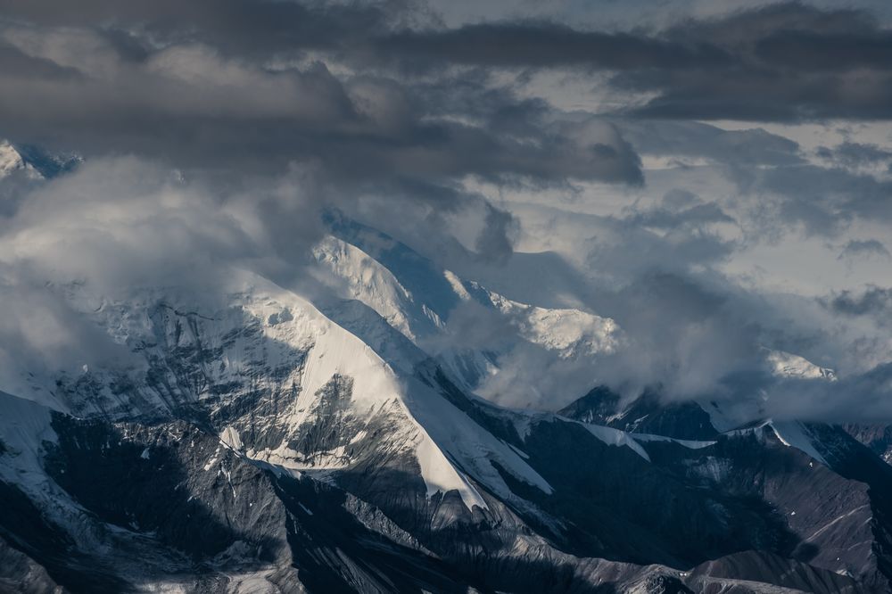 Der Berg Denali in den Wolken    DSC_0117