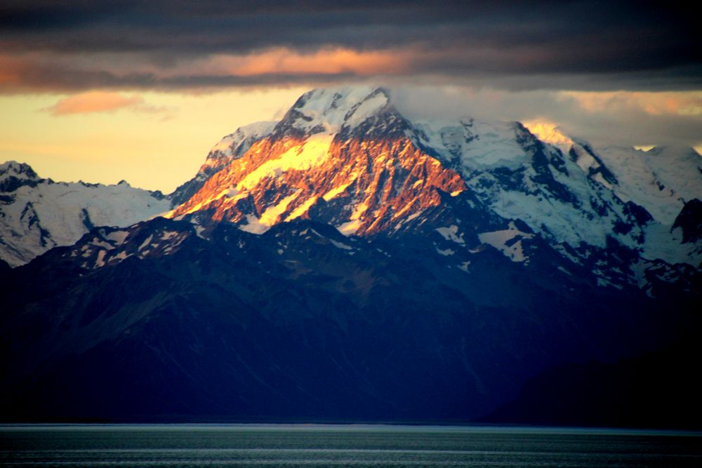 der Berg im Abendrot