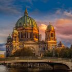 Der Berliner Dom im Licht der Abendsonne