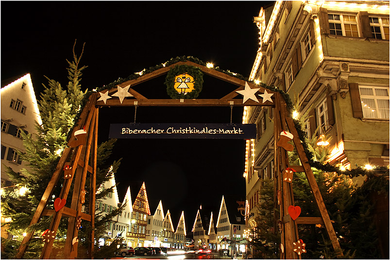 der Biberacher Weihnachtsmarkt ist wieder eröffnet !!!