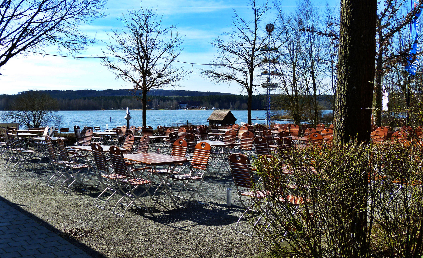 der Biergarten 