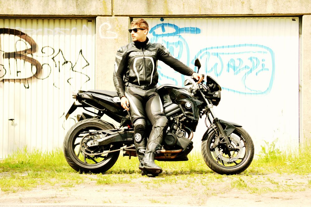 Der Biker ...... Foto & Bild | erwachsene menschen, menschen in der ...