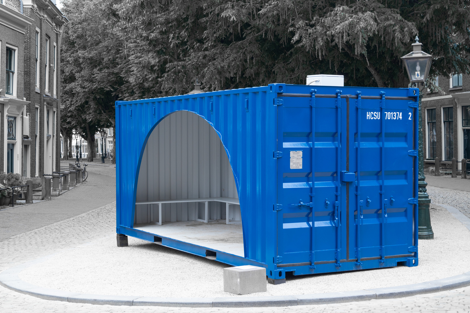 der blaue Container