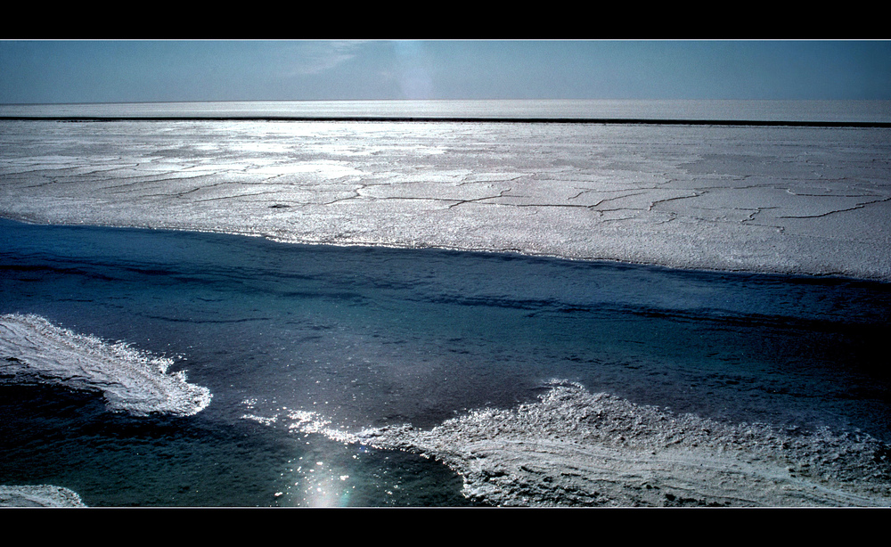 DER BLAUE DIAMANT