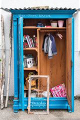 Der blaue Schrank