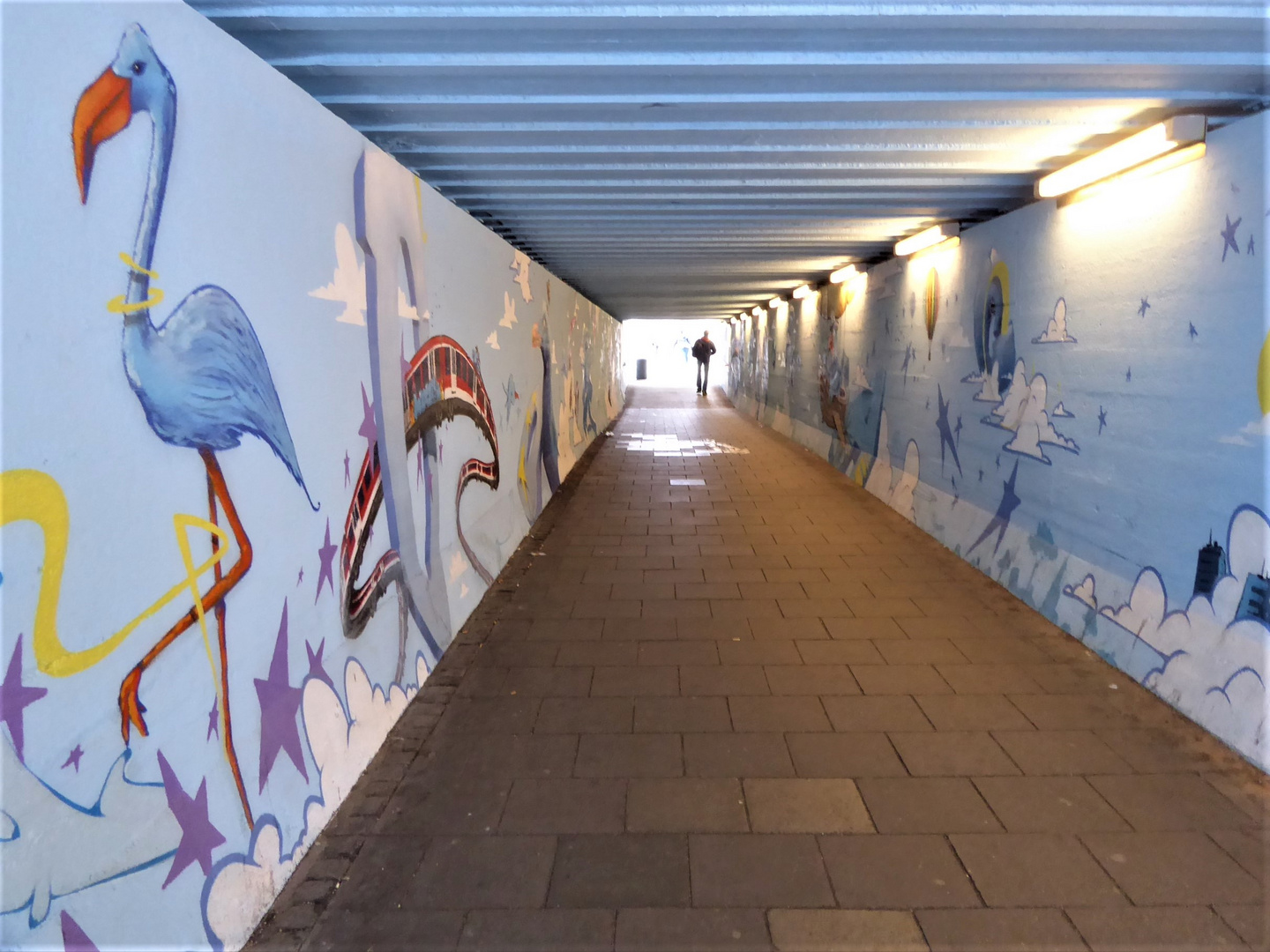 Der blaue Tunnel...