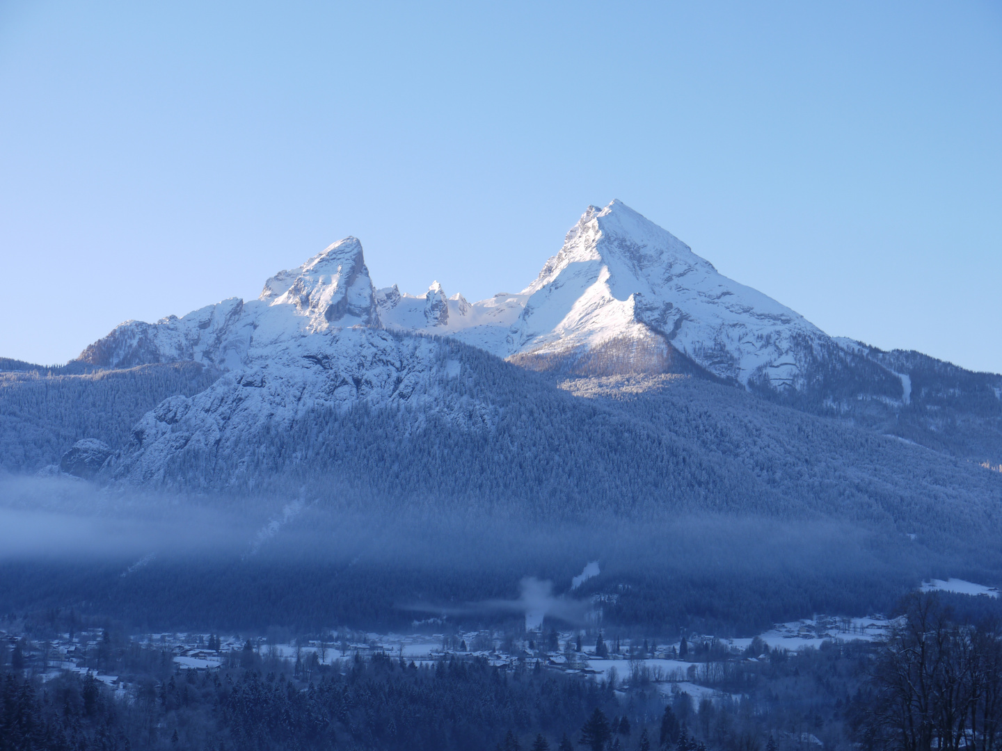 Der Blick auf den Watzmann am Morgen