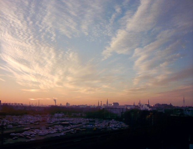 Der Blick aus meinem Büro auf Hamburg im Februar