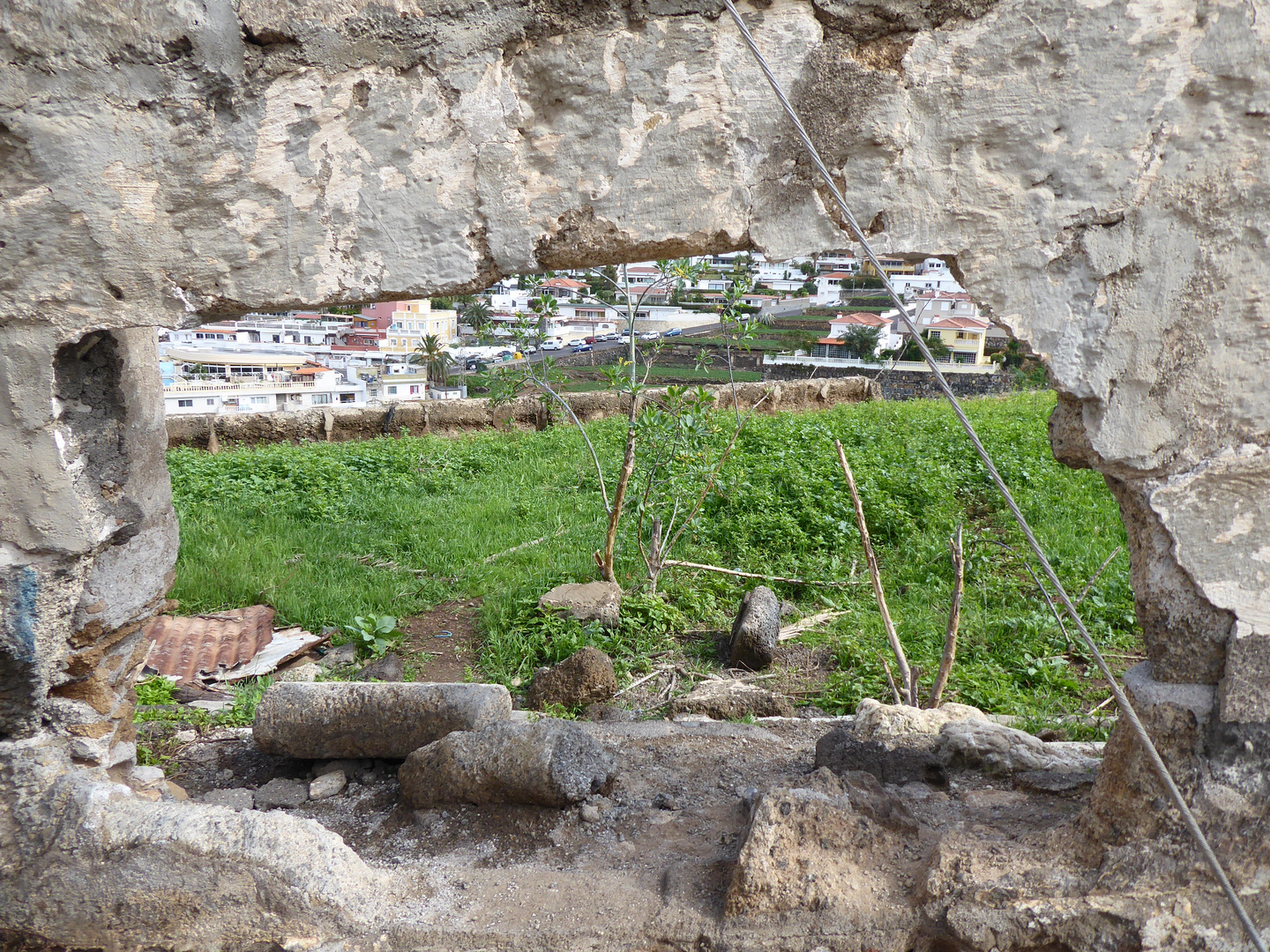 Der Blick durch die Mauer...