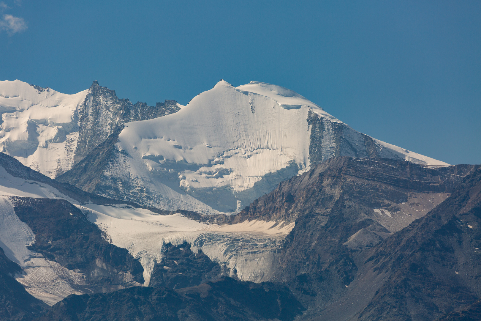 Der Blick in die Bishorn-Nordostwand (4153 m.ü.M.) Foto ...