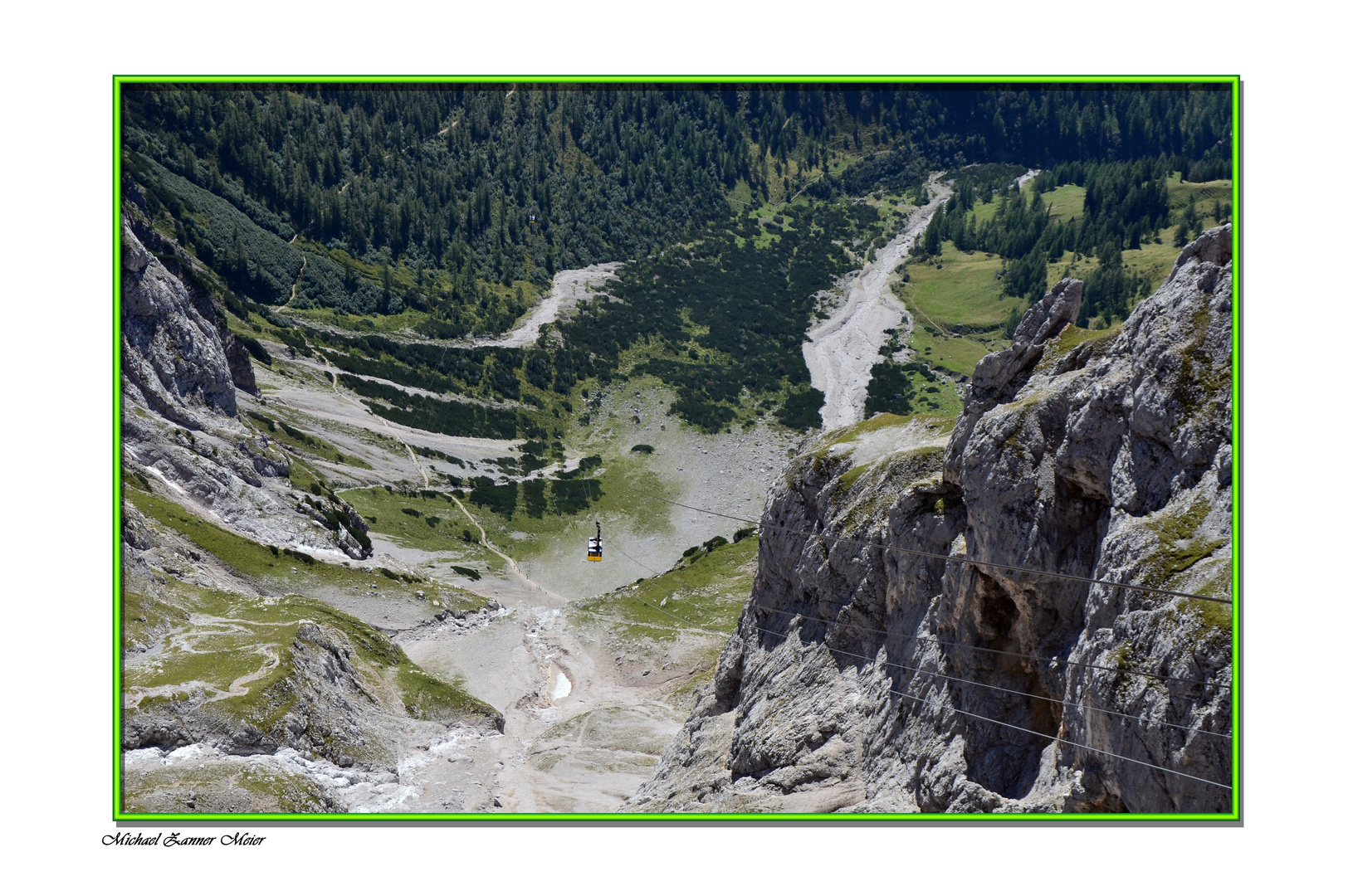 Der Blick in Tal Ramsau