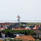 Der Blick über das Zentrum von Langeog zum Meer.