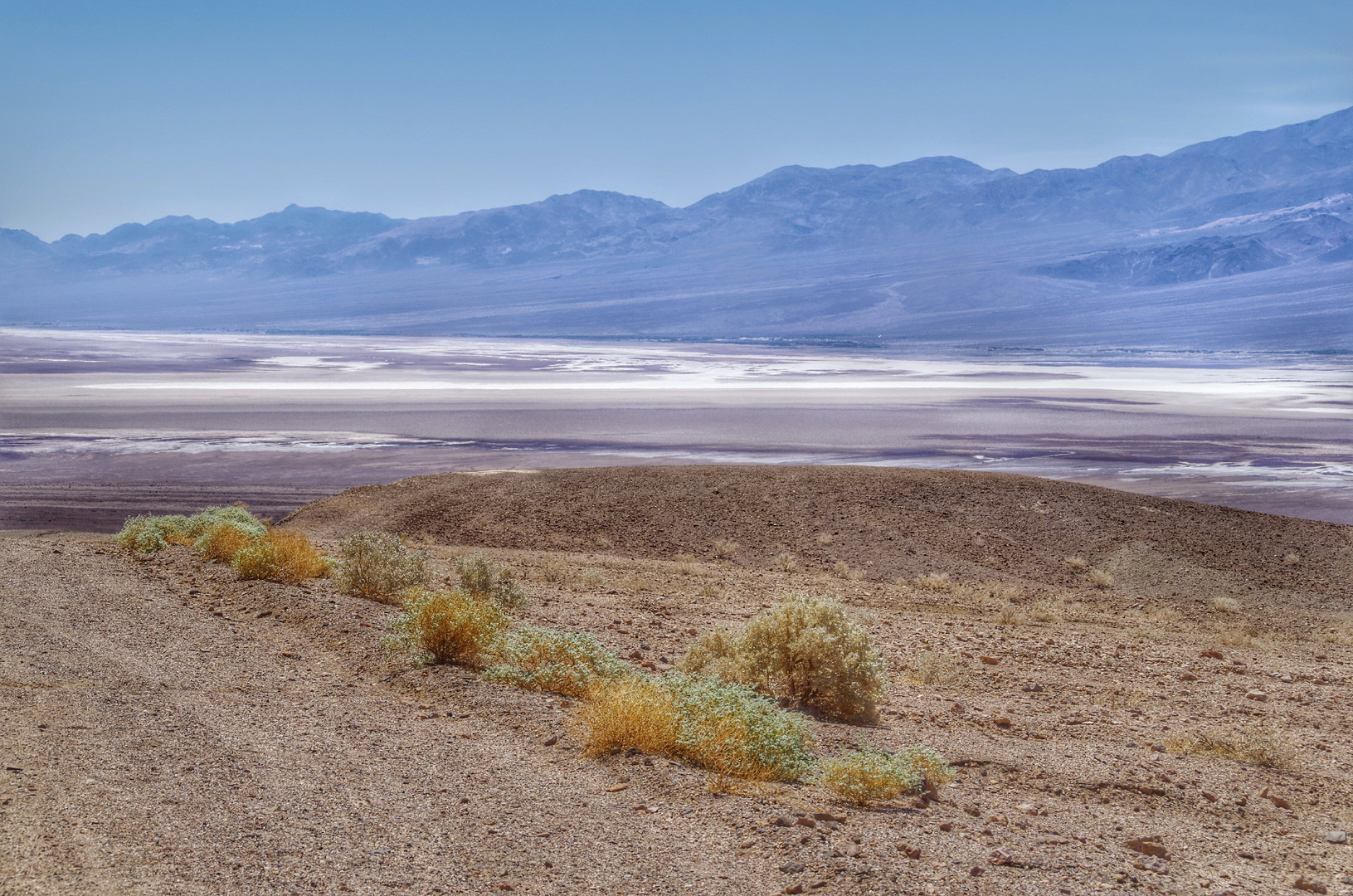 Der Blick über die weite Ebene. Death Valley