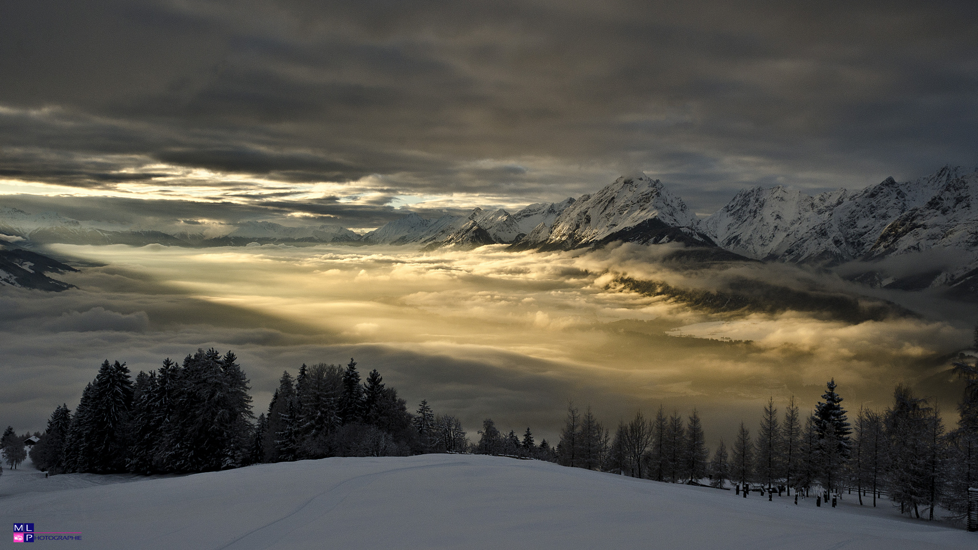 Der Blick vom Hochpillberg (Tirol) in Richtung Innsbruck