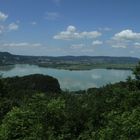 Der Blick vom Kesselberg auf den Kochelsee