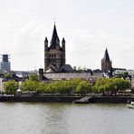--Der Blick vom Rhein--