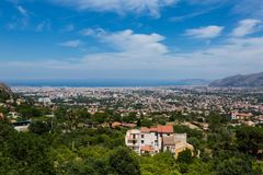 Der Blick von Monreale auf Palermo und das Tyrrhenische Meer