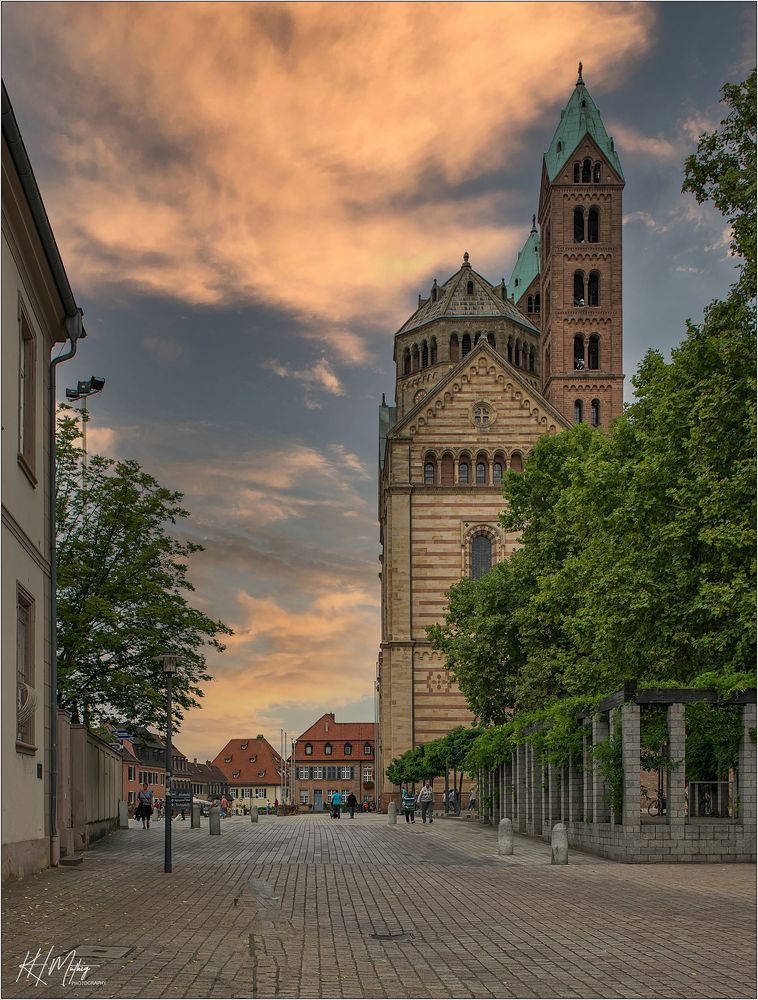 *** der Blick zum Kaiserdom zu Speyer aus meiner Sicht ***