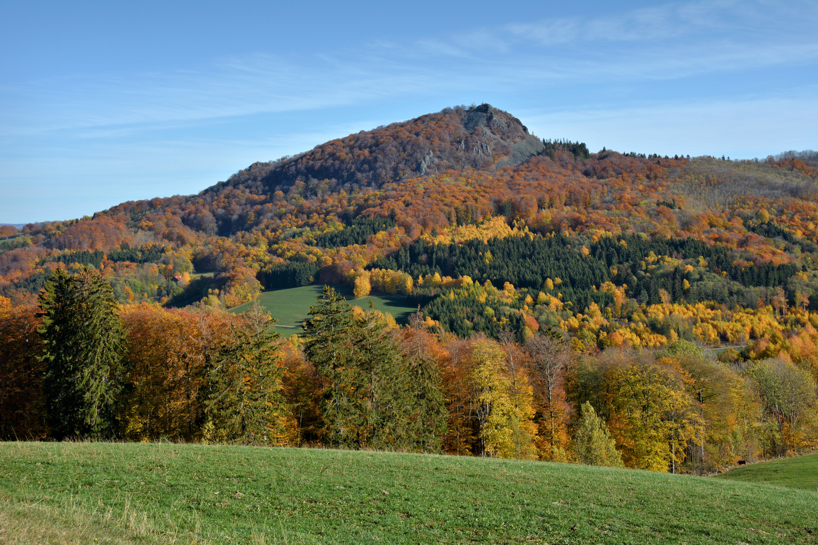 der Blick zur Milseburg 835m