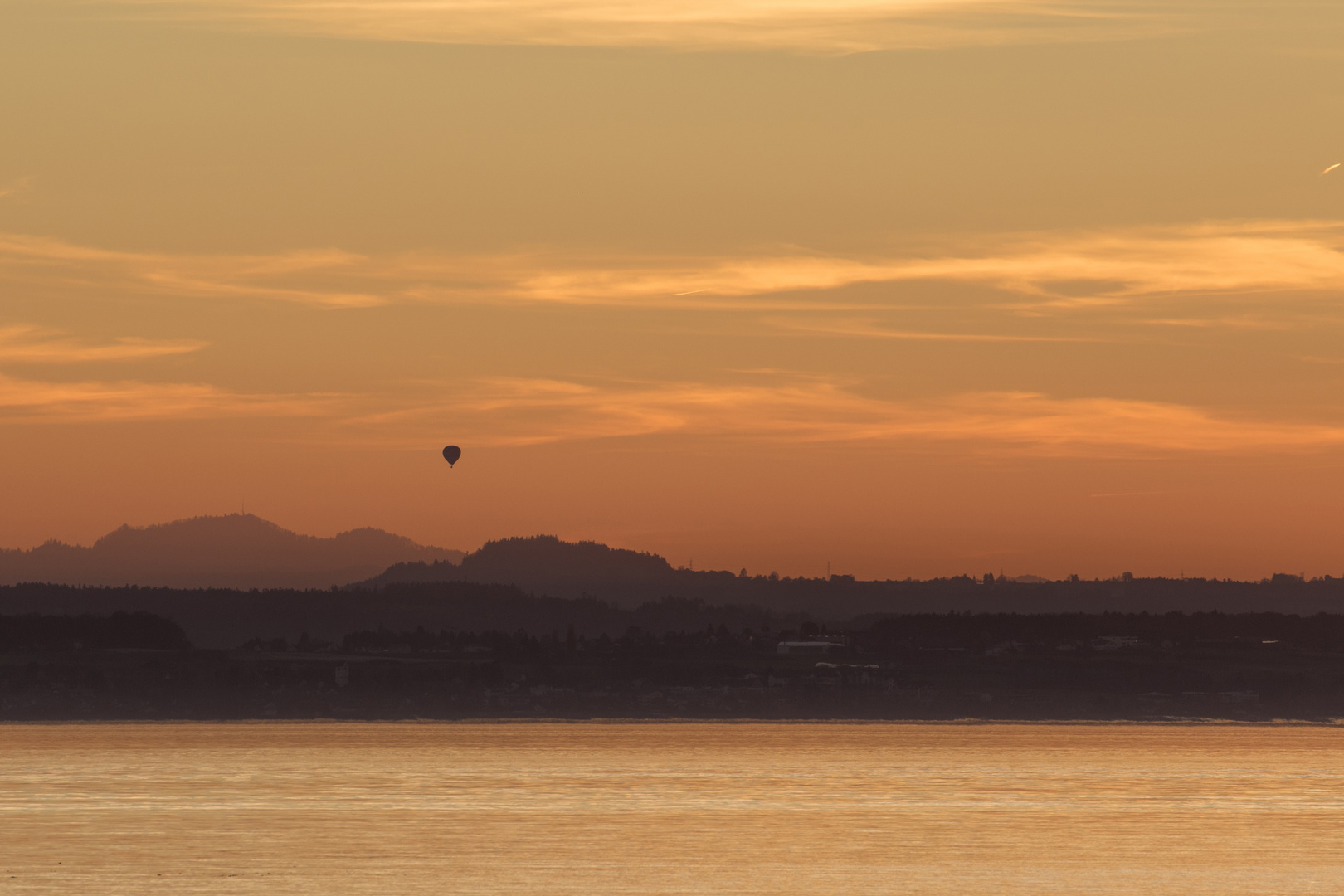 Der Bodensee beim letzten Licht