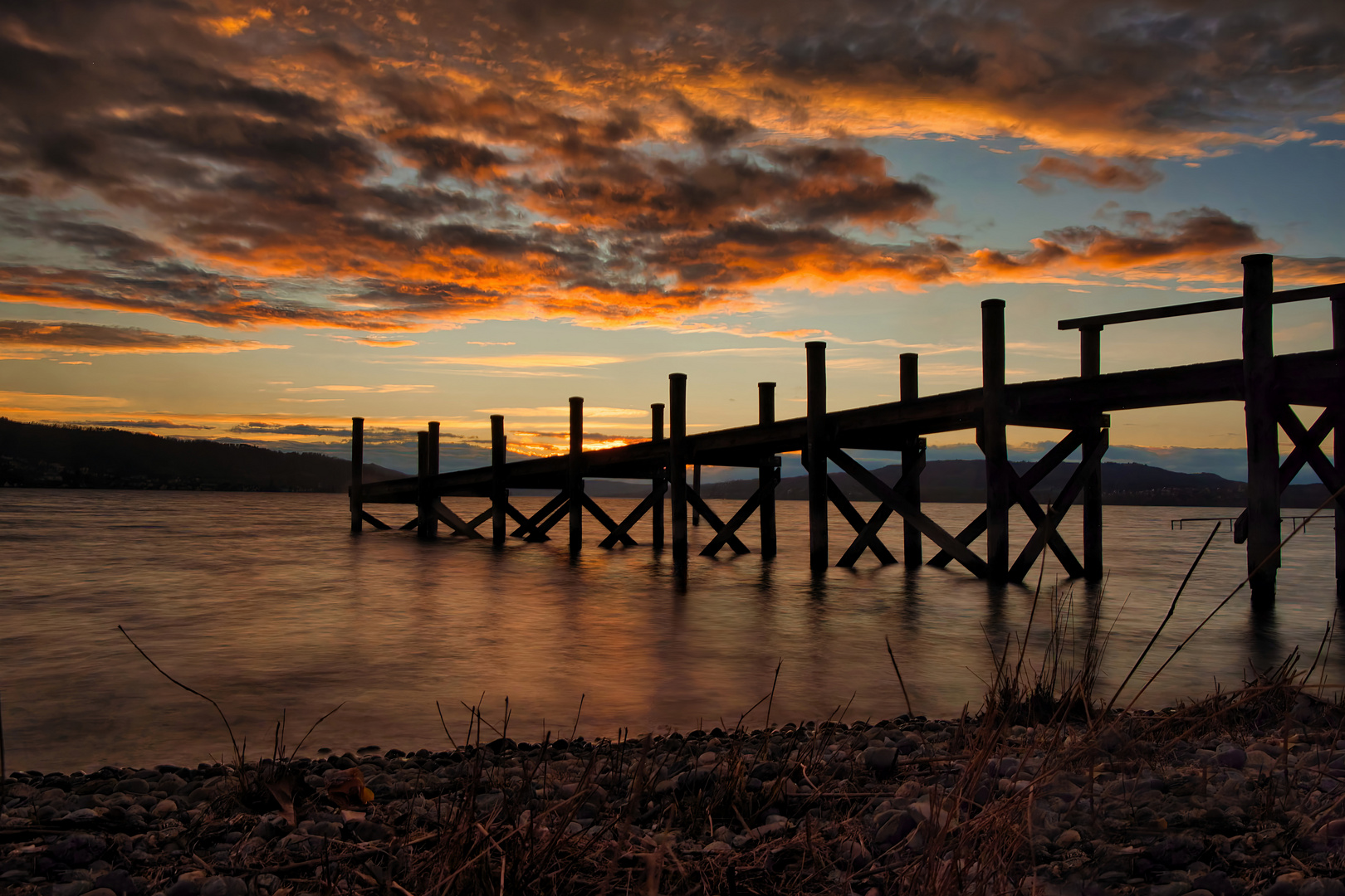 Der Bodensee........immer wieder schöne Stimmung. Ob Winter, Frühlung, Sommer, Herbst.