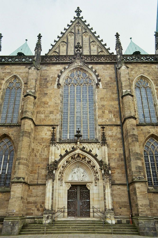 Der Bremer Dom (Seitenausgang)