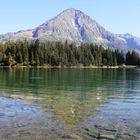 der Bristen vom Arnisee aus gesehen