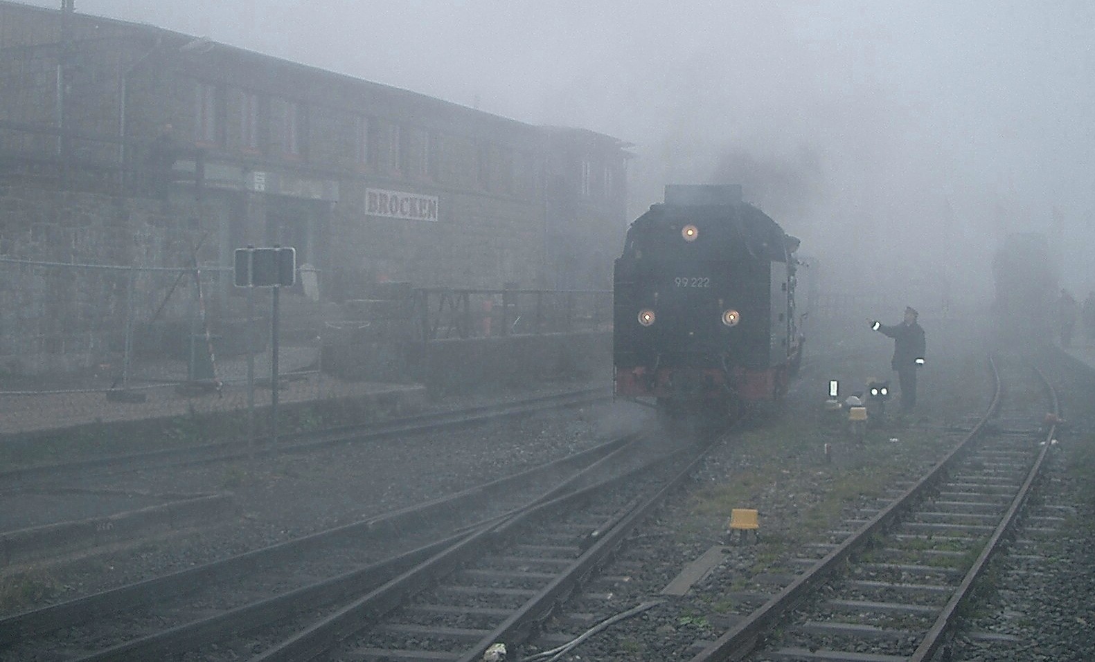 Der Brocken im Nebel