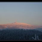 der Brocken im winterlichen Abendlicht