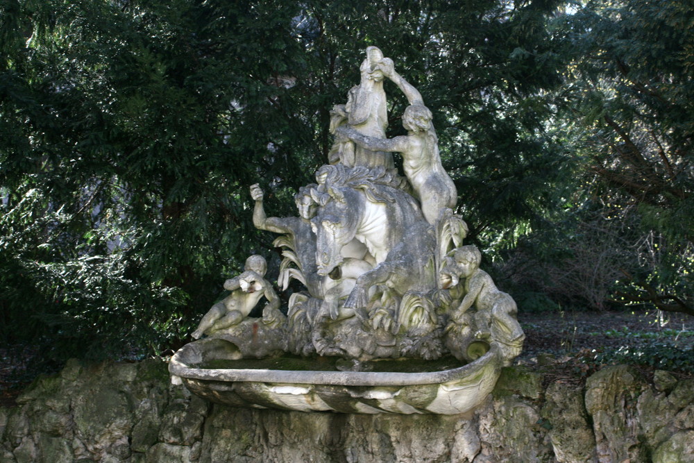 der Brunnen