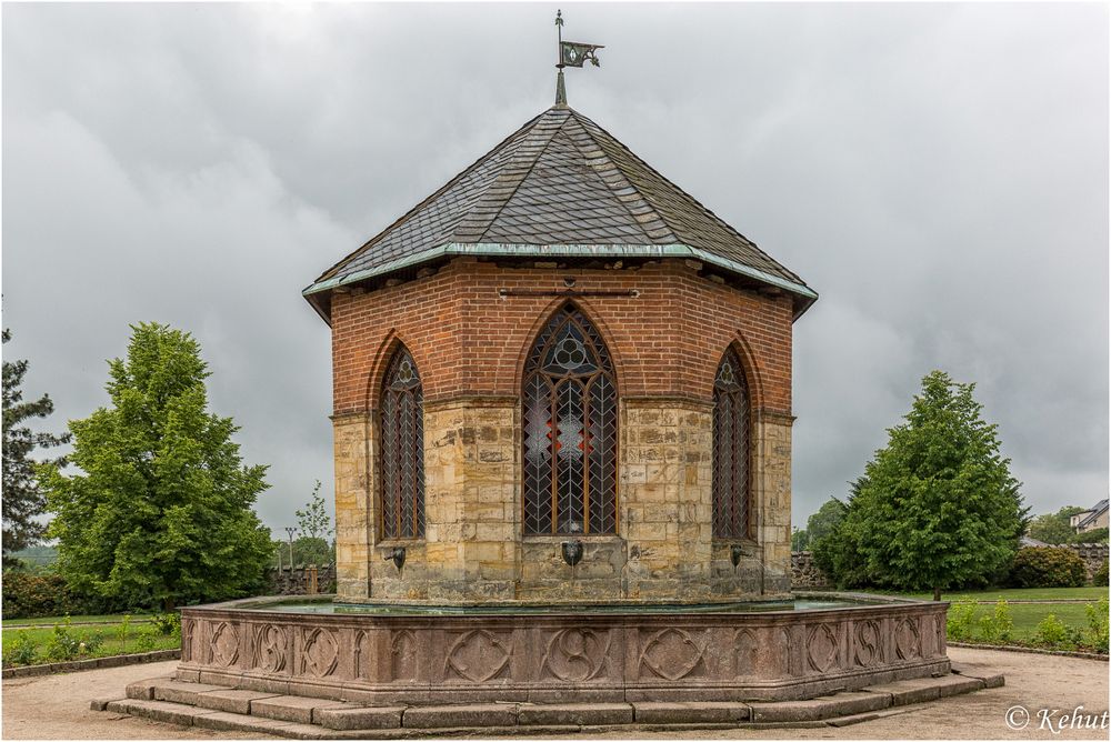 Der Brunnen ...