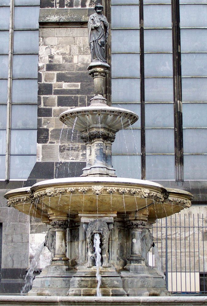 DEr Brunnen am Dom