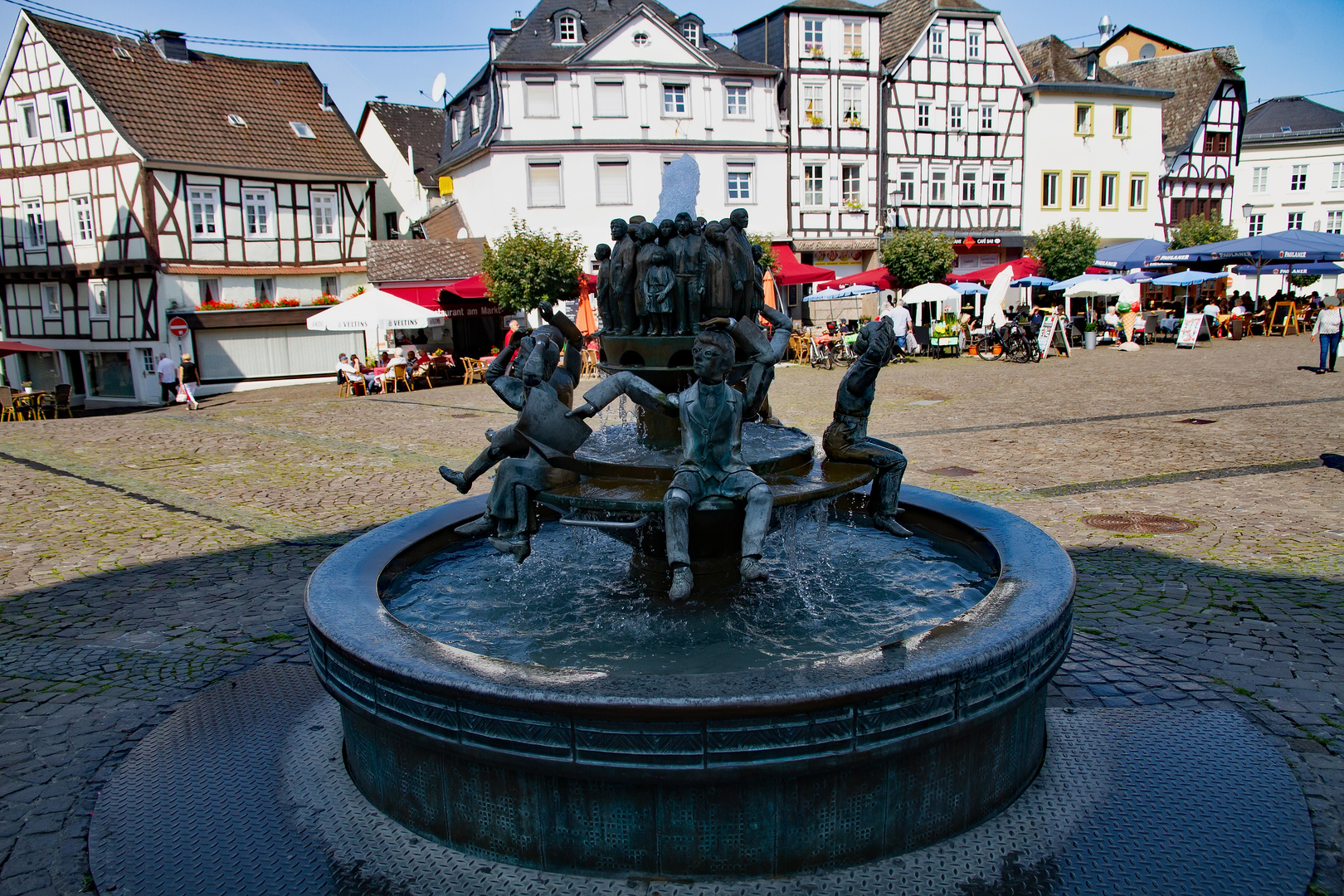 Der Brunnen