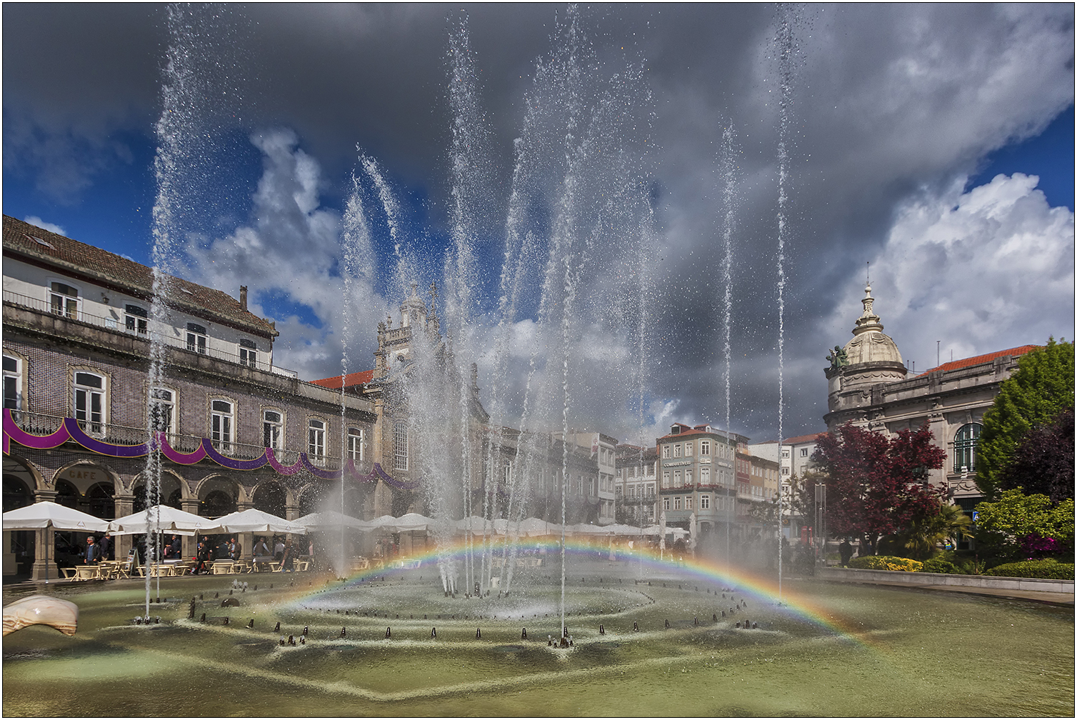 Der Brunnen