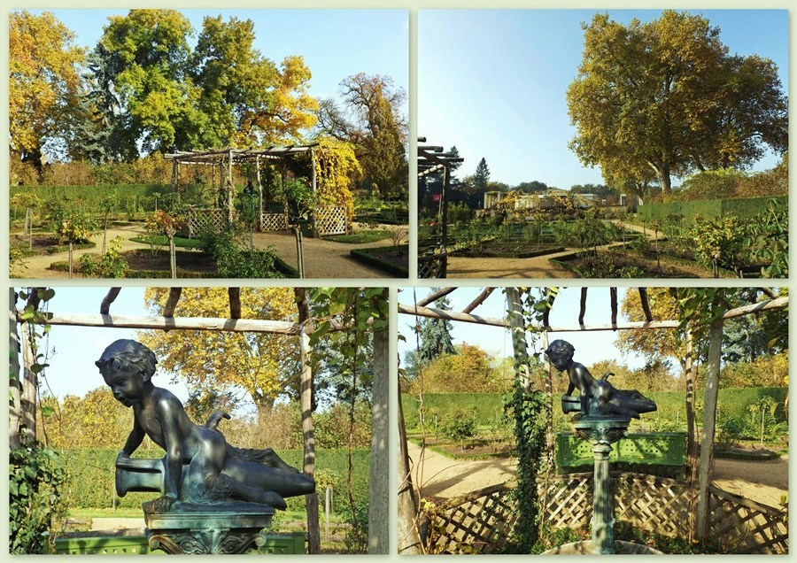 Der Brunnen im Rosengarten von Schloss Charlottenhof